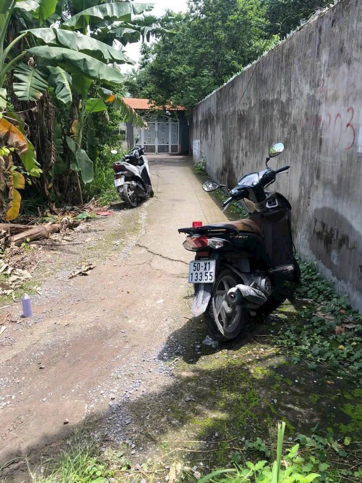 Đất nền Phước Long B quận 9 42m² - Sổ đỏ chính chủ, giá thỏa thuận!