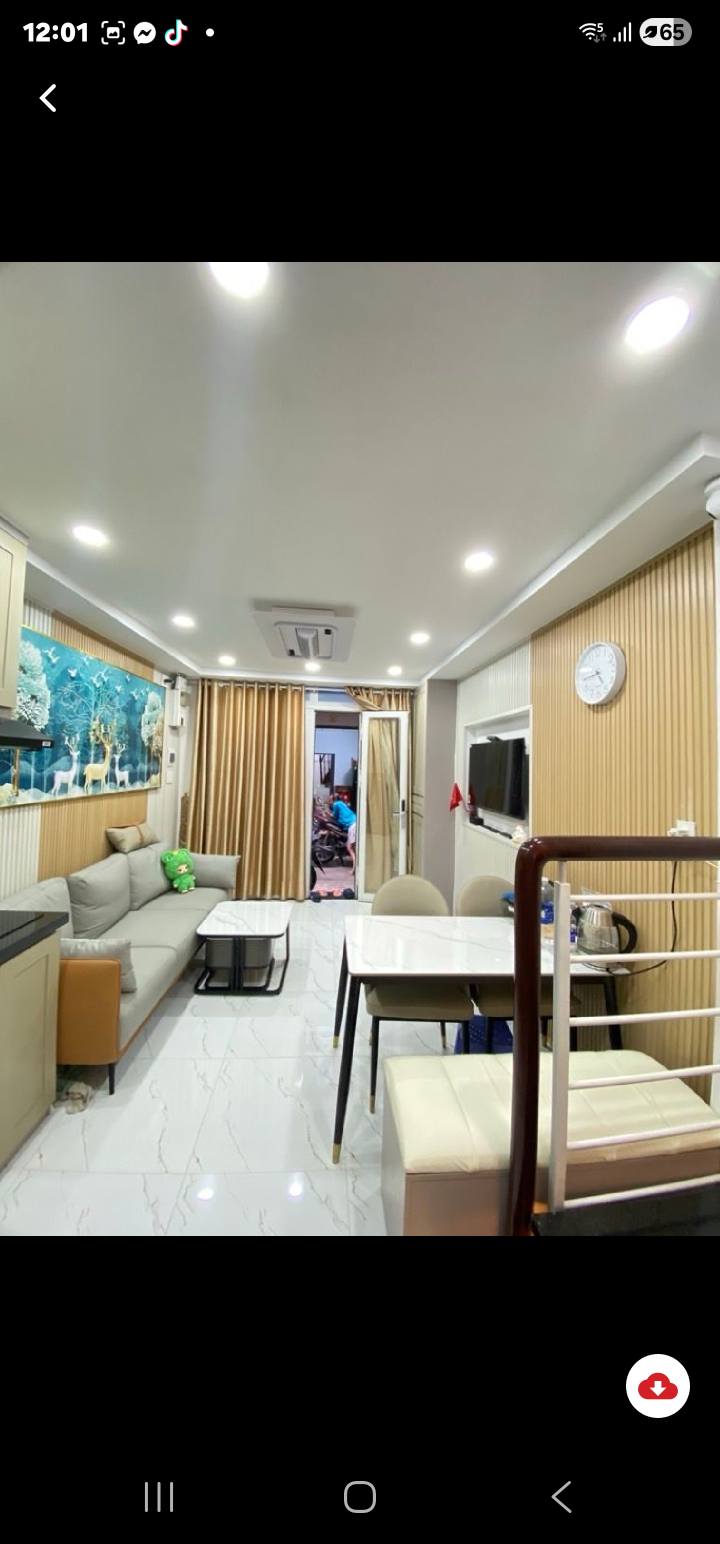 Nhà phố Lý Thái Tổ, Quận 10, 19m² giá 5 tỷ - Sẵn sàng vào ở ngay!