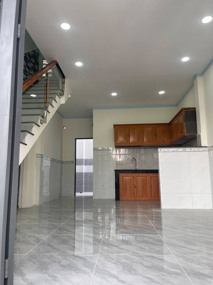 Nhà phố Dĩ An 45m² giá 1.75 tỷ - Sẵn sàng vào ở ngay!