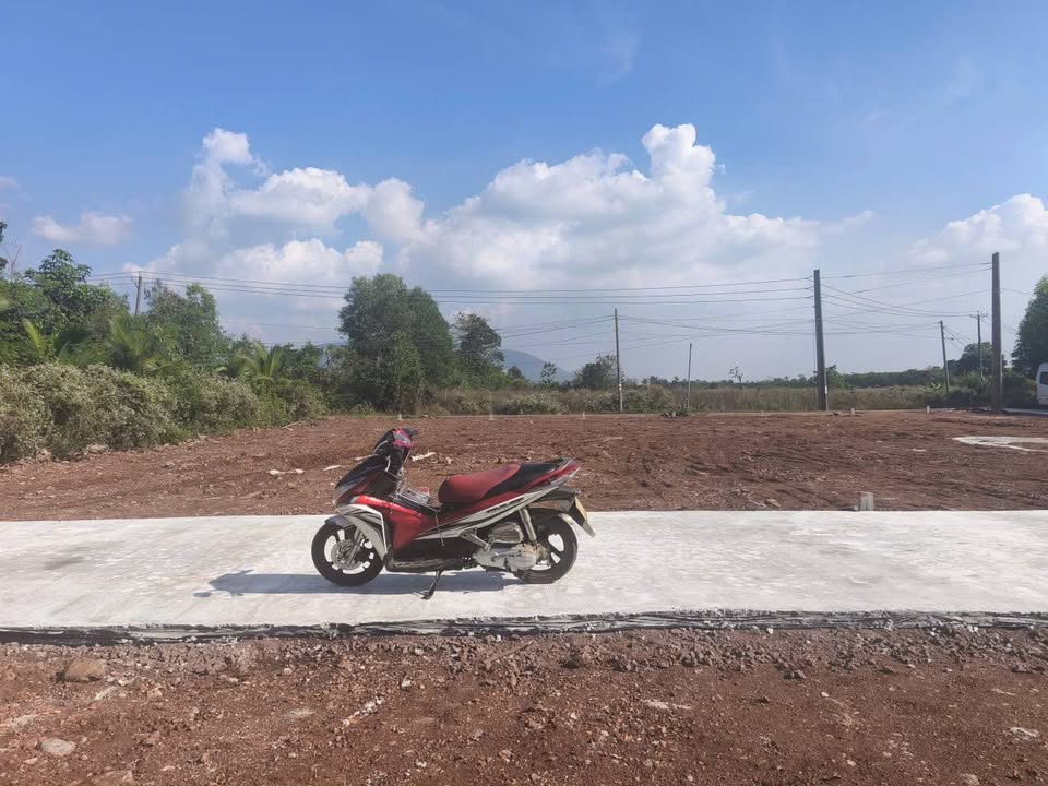 Đất mặt tiền đường lớn tại Bảo Vinh 100m² giá 399 triệu - Sổ đỏ chính chủ!