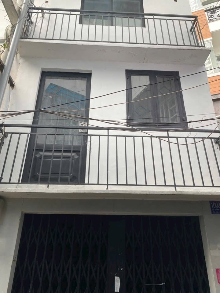 Nhà phố Lò Gốm, Quận 6, 12m² giá 2 tỷ - Chính chủ bán bớt lộc!