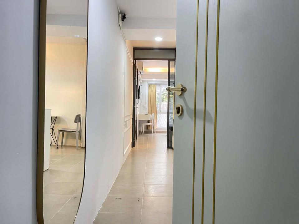 Cho thuê nhà CHDV Tân Bình 12 phòng - Full nội thất, gần Sân Bay!