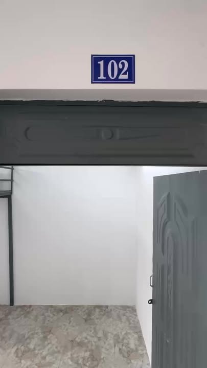 Phòng cho thuê tại 617 Lê Trọng Tấn, Bình Tân - Giá chỉ 3.4 triệu, ban công thoáng mát!