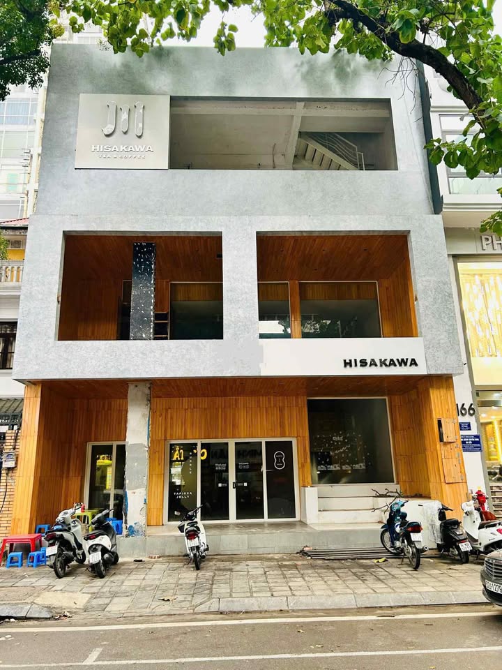 Cho thuê nhà mặt phố Đào Tấn, quận Ba Đình, 60m² - Vị trí đẹp cho kinh doanh