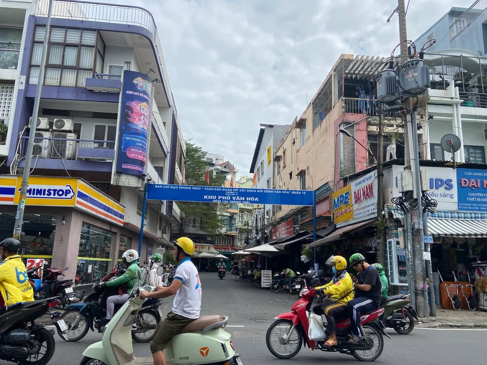 Nhà hẻm 134 đường Thành Thái, quận 10, diện tích 67m², giá 21 tỷ - Đầu tư sinh lời cao!