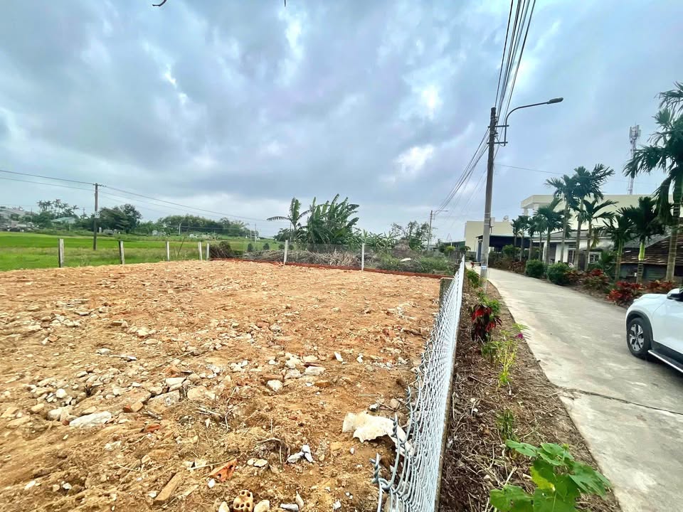 Đất nền phường Trương Quang Trọng, Quảng Ngãi 221m² giá 800 triệu - Đầu tư sinh lời hấp dẫn!