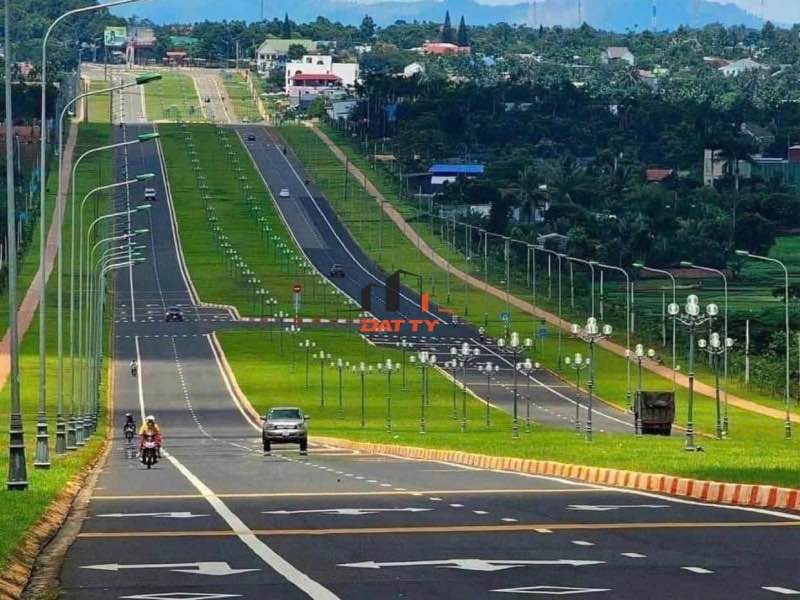 Đất 2 mặt tiền Hòa Thắng, Buôn Ma Thuột 150m² giá 1.95 tỷ - Vị trí đắc địa gần đại lộ Đông Tây