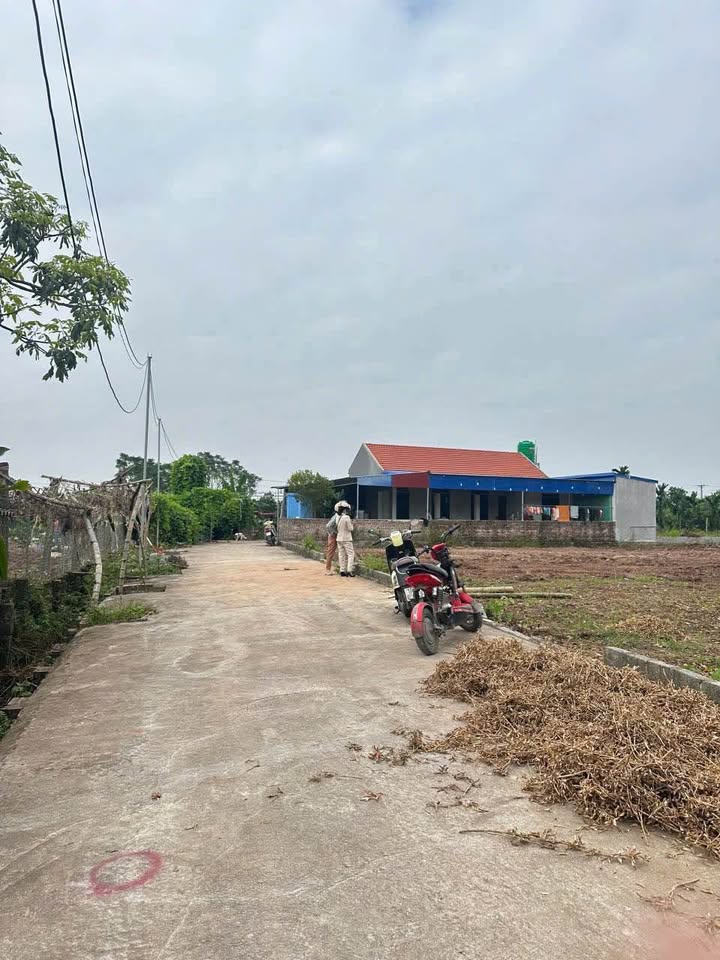 Đất thổ cư Ông Đình Khoái Châu 54m² giá 1.3 tỷ - Đường ô tô vào tận nơi!