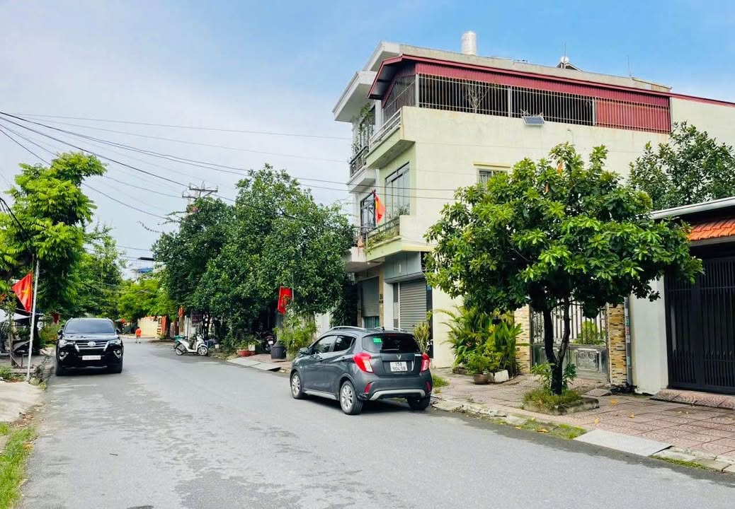 Đất mặt đường Phú Lương, 115m² giá 6.67 tỷ - Vị trí đẹp, đầu tư sinh lời!