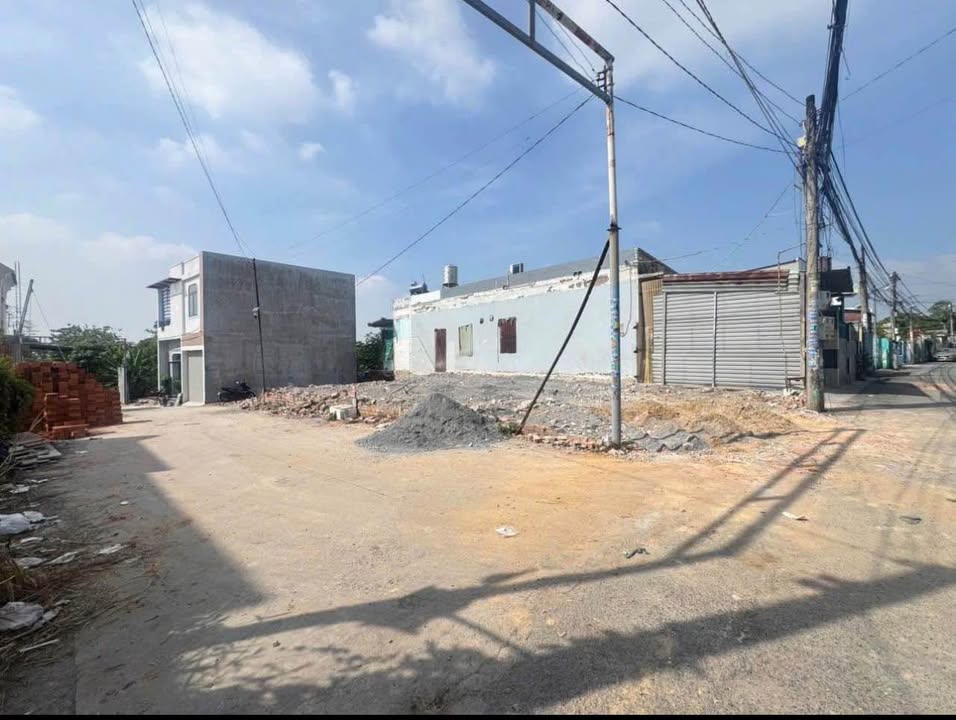 Đất góc 2 mặt tiền tại Trảng Dài, Biên Hòa 73.1m² - Giá chỉ 2.75 tỷ!