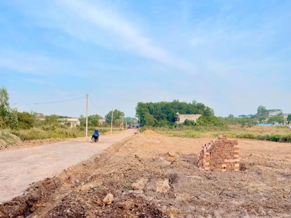 Đất nền Trảng Bom 100m² giá 1 tỷ - Sổ riêng thổ cư, cơ hội đầu tư hấp dẫn!