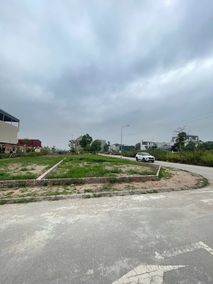 Đất nền Ngọc Tảo, Phúc Thọ 178m² giá 11.05 tỷ - Lô góc đối diện vườn hoa!