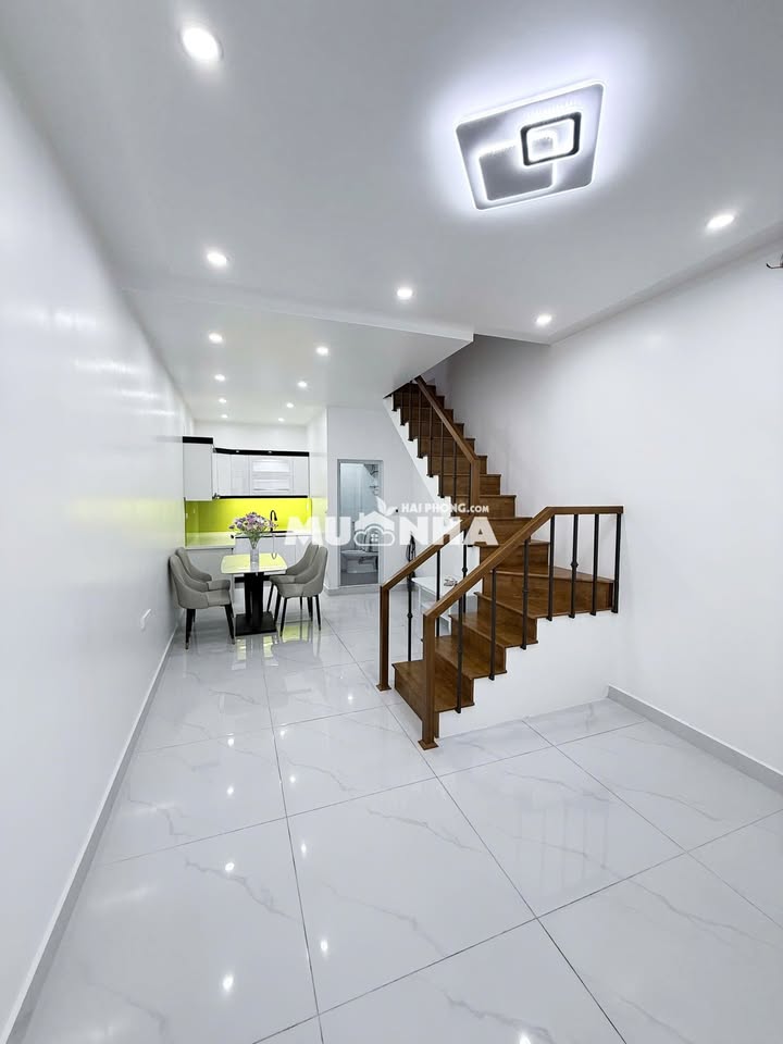 Nhà phố trung tâm Lê Chân 32m² - Thiết kế hiện đại, chính chủ bán gấp!