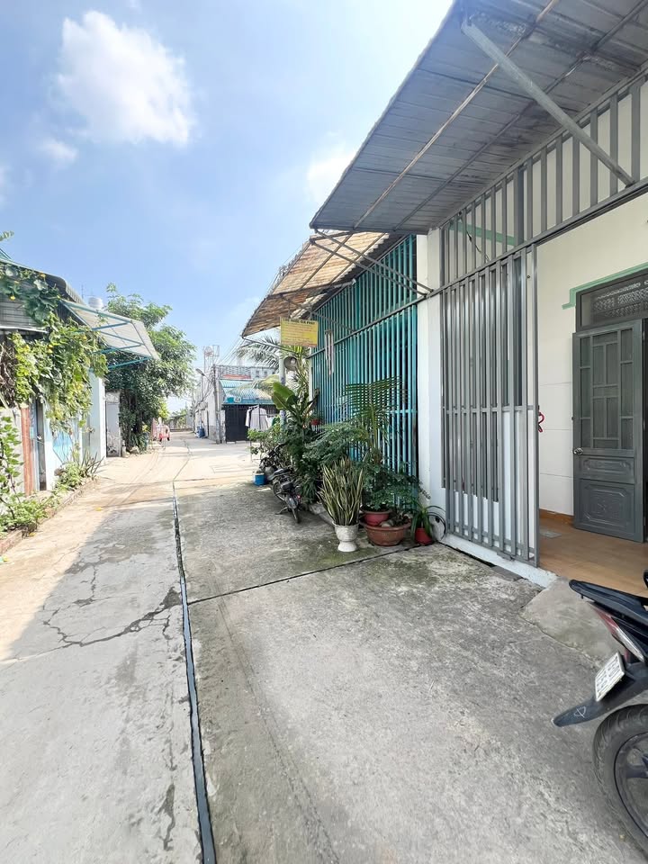 Nhà sổ chung Thái Hòa, Tân Uyên 50m² giá 799 triệu - Căn nhà lý tưởng cho gia đình!