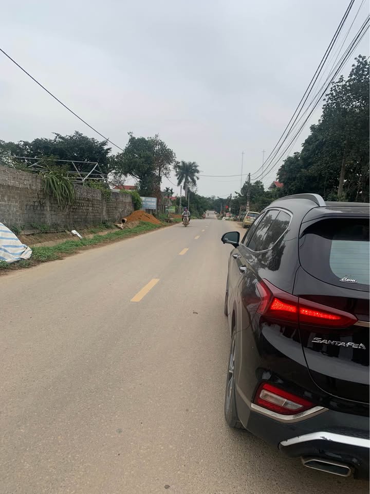 Đất Ba Vì 863m² mặt tiền 21m giá chỉ 8 triệu/m² - Cơ hội đầu tư sinh lời!