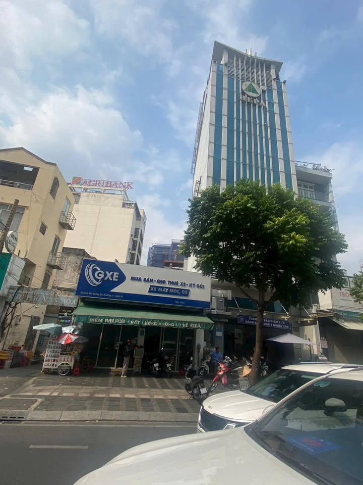 Nhà mặt tiền đường 3/2, phường Diên Hồng, quận 10, diện tích 134m², giá 41.5 tỷ - Đầu tư hoàn hảo!