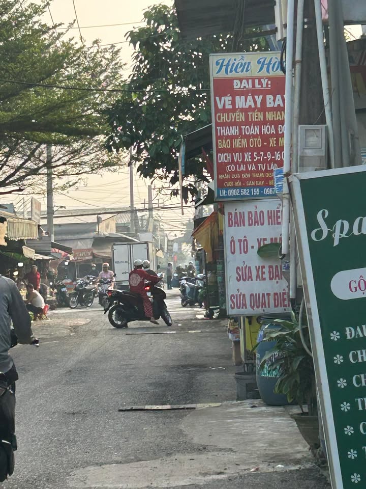 Nhà cấp 4 mặt đường chợ Anh Hảo, Nhơn Trạch 127m² giá 4.2 tỷ - Vị trí kinh doanh thuận lợi!