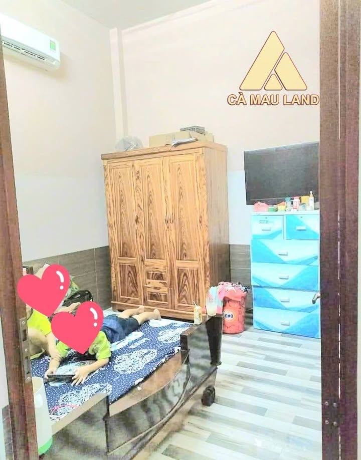 Nhà 1 Lầu Phường Lý Văn Lâm 100m² giá 2.7 tỷ - Vị trí kinh doanh sầm uất!