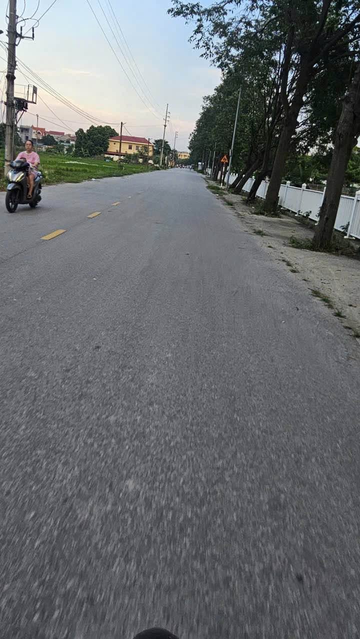 Đất Tương Giang Từ Sơn 40m² giá 1.9 tỷ - Sổ đỏ chính chủ, ngõ thông ô tô