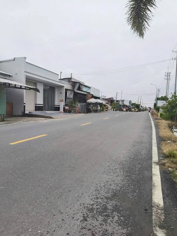 Nhà cấp 4 mặt tiền Quốc lộ 80, Thạnh Mỹ, 84m² - Vị trí đắc địa cho kinh doanh!