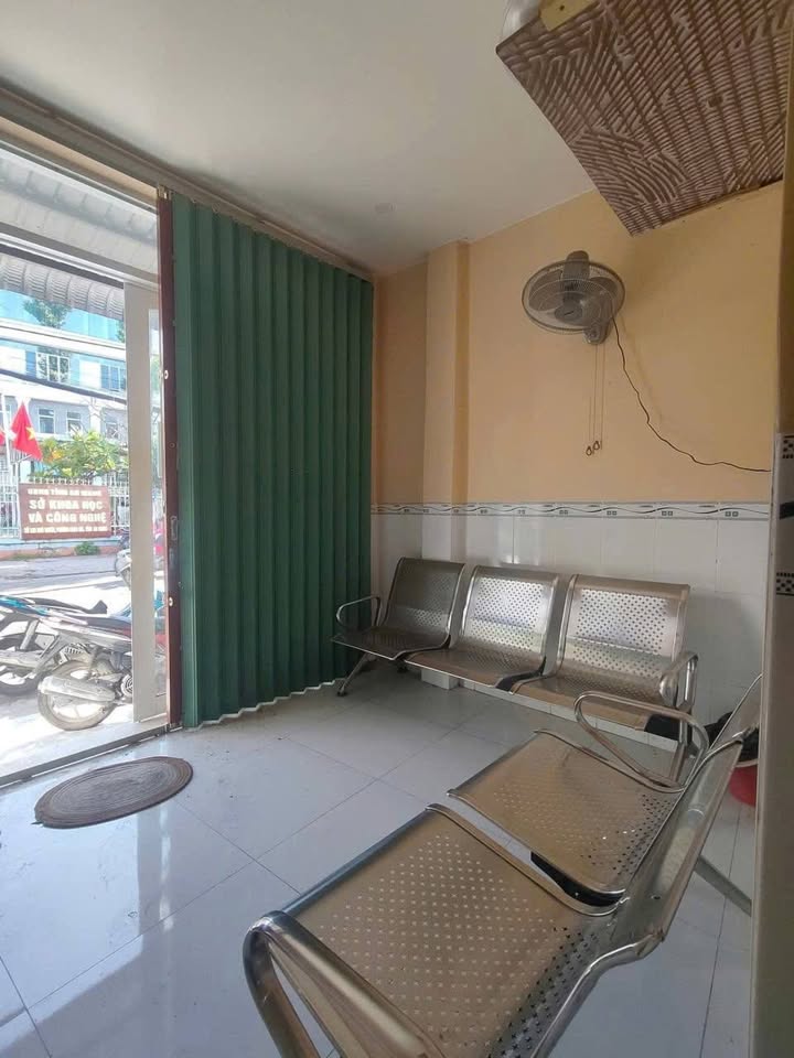 Nhà cho thuê mặt tiền đường Ngô Quyền, Rạch Giá 45m² - Đối diện Chợ Bắc Sơn!