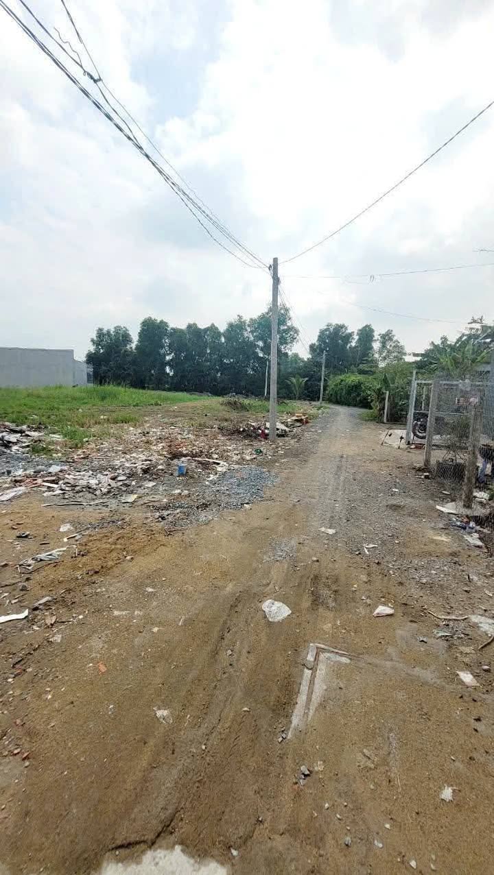 Nhà mới xây tại Cần Giuộc, Long An 120m² giá 1.65 tỷ - Sổ hồng riêng, thương lượng