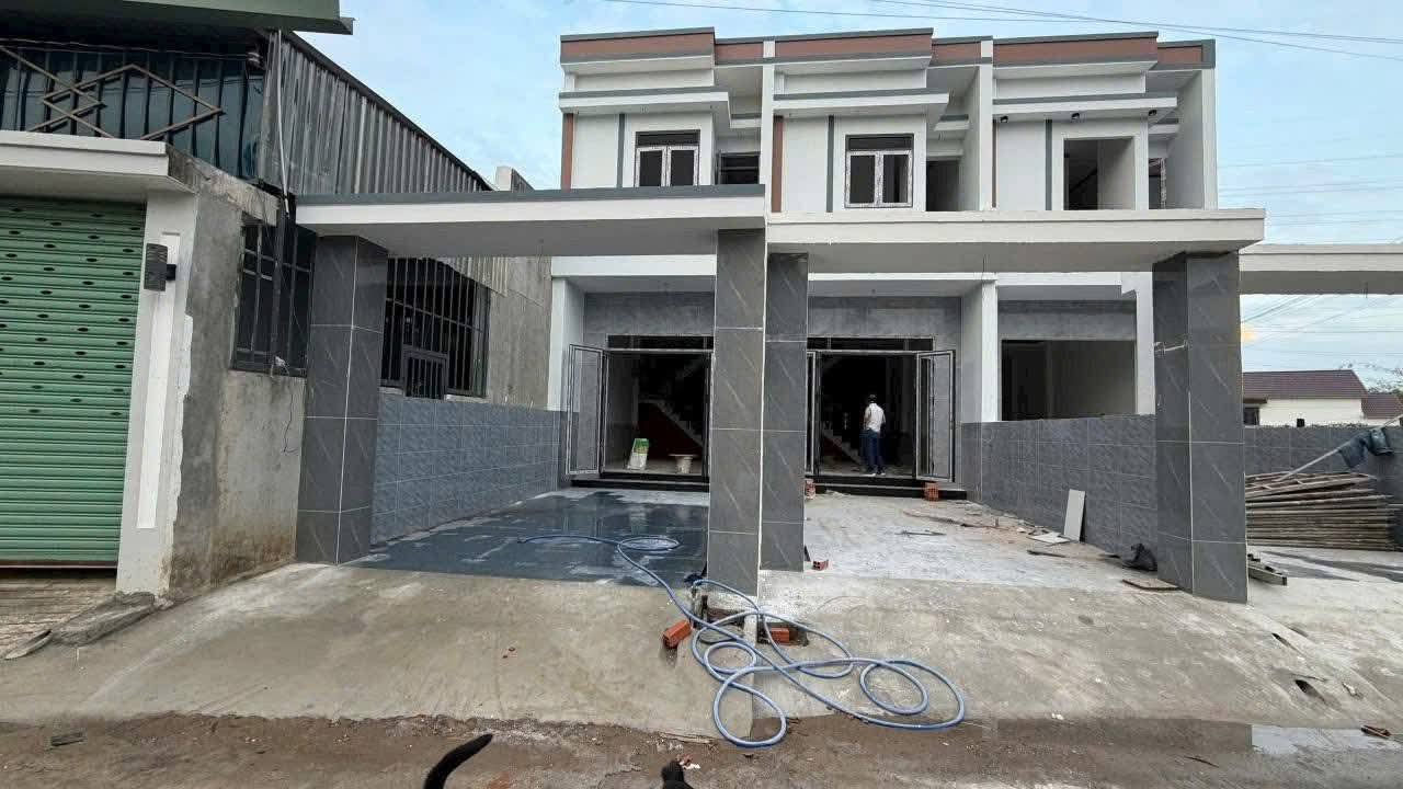 Nhà phố Thái Hòa Tân Uyên 84m² giá 3.099 tỷ - Thiết kế hiện đại, tiện kinh doanh!