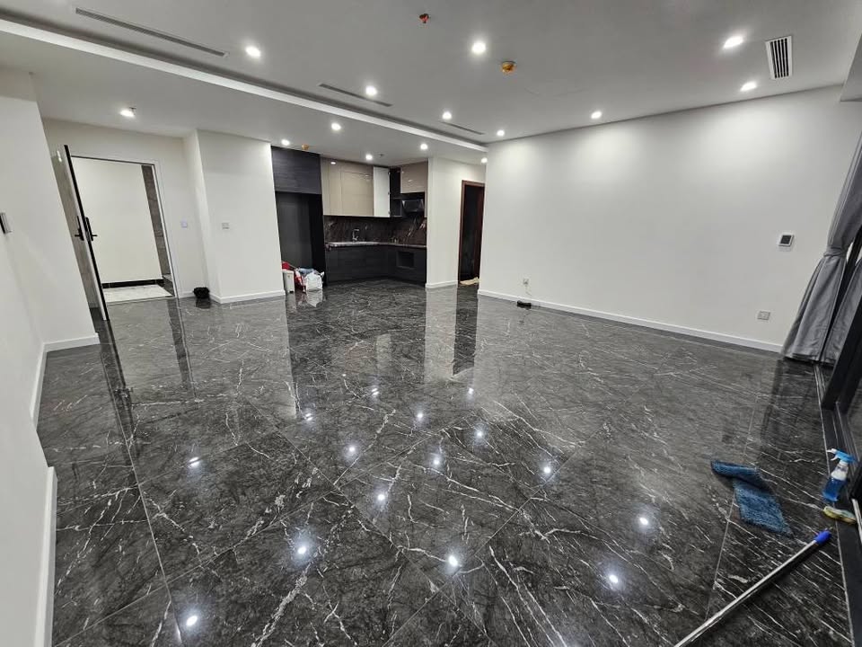 Căn hộ Sunshine Golden River Tây Hồ 123.5m² giá 16 tỷ - View sông Hồng tuyệt đẹp!