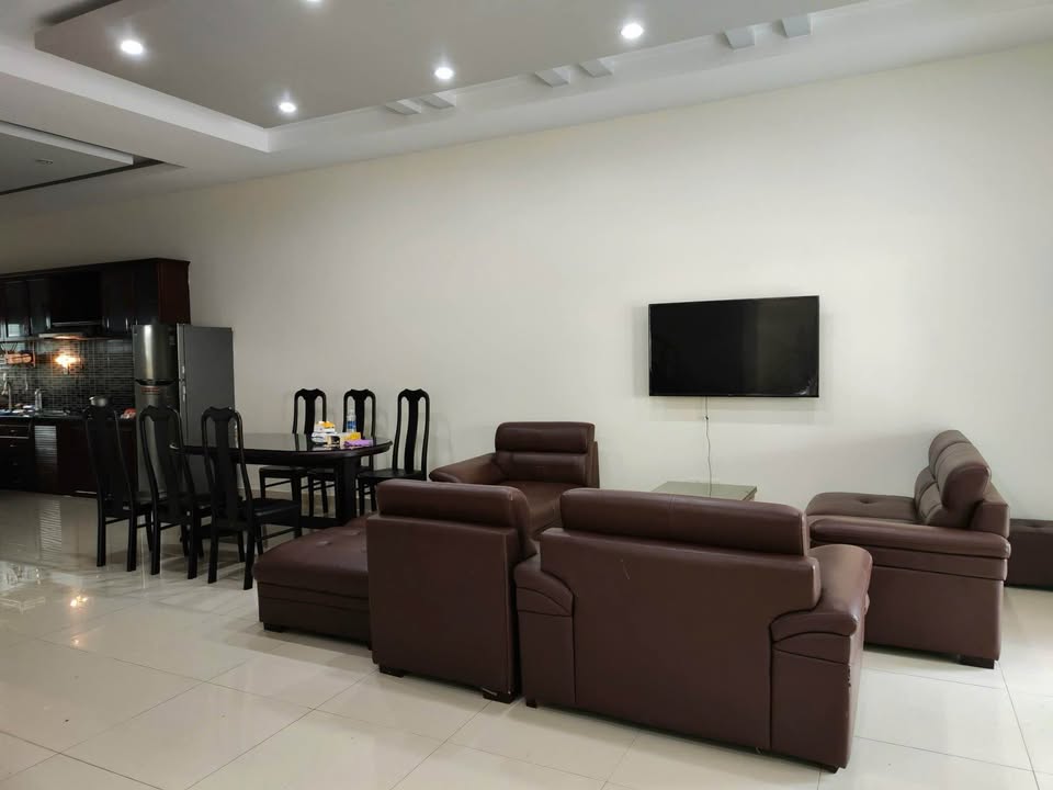 Cho thuê nhà phố Ecolakes Bến Cát 4 PN giá 13 triệu - Sống tiện nghi và thoải mái!