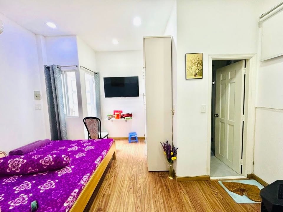 Nhà phố Phú Nhuận 38m² giá 4 tỷ - Mặt tiền cực đẹp!