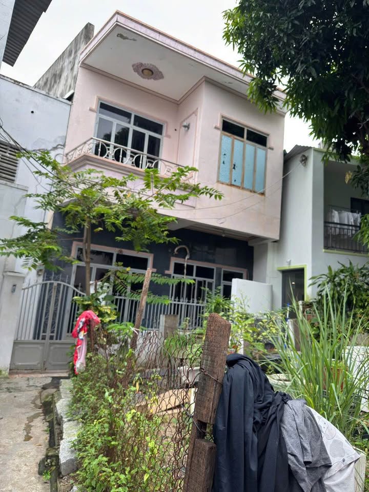 Nhà hẻm 2/4 Hà Ra Nha Trang 44.5m² giá 2.3 tỷ - Tiện ích xung quanh đầy đủ!