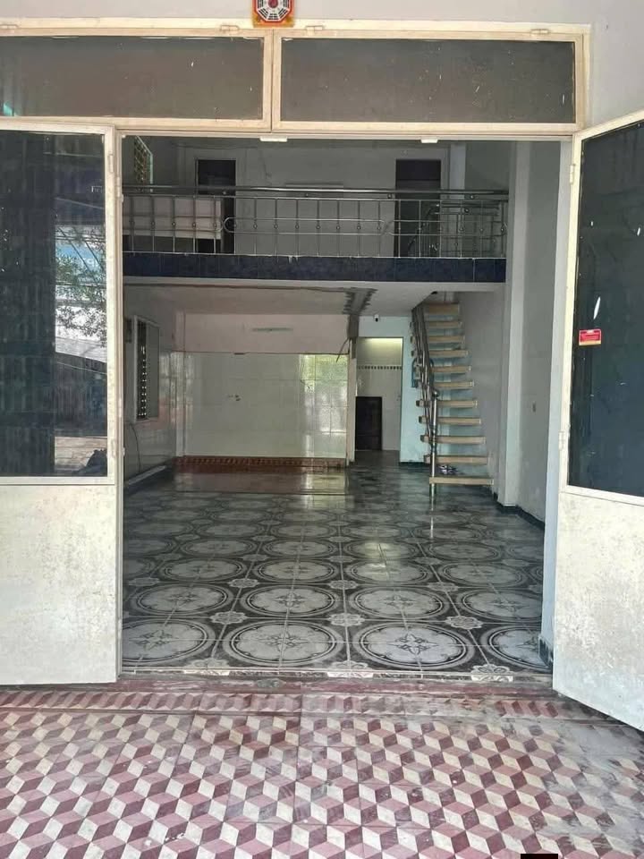 Nhà gác đúc mặt tiền Trần Xuân Lê, Đà Nẵng 75m² - Thuận tiện kinh doanh và sinh hoạt!