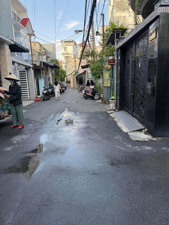 Nhà bán Kiệt 18 Ông Ích Khiêm, Thanh Bình, Đà Nẵng 75m² giá 4.8 tỷ - Ô tô vào tận nơi!