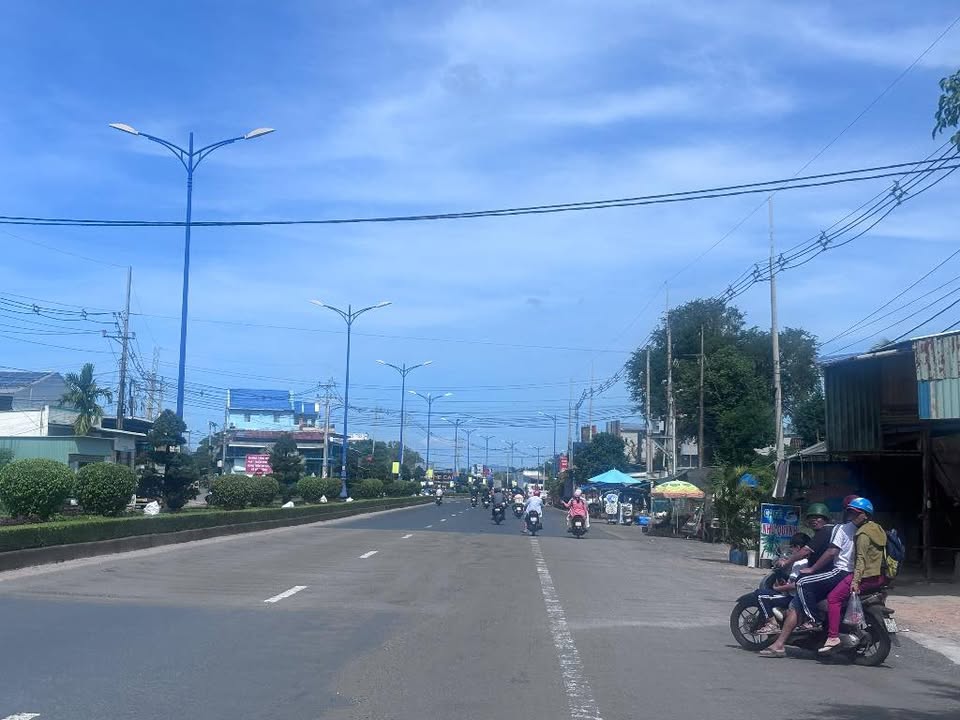 Lô đất Phú Quốc 120m² giá 1 tỷ - Pháp lý rõ ràng, xây dựng tự do!