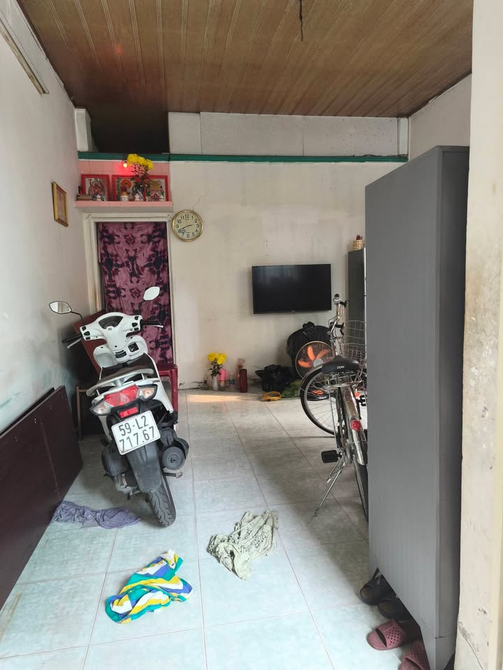 Nhà cho thuê đường Mễ Cốc, phường 15, quận 8, diện tích 28m² chỉ 3.5 triệu/tháng - Sẵn sàng vào ở ngay!