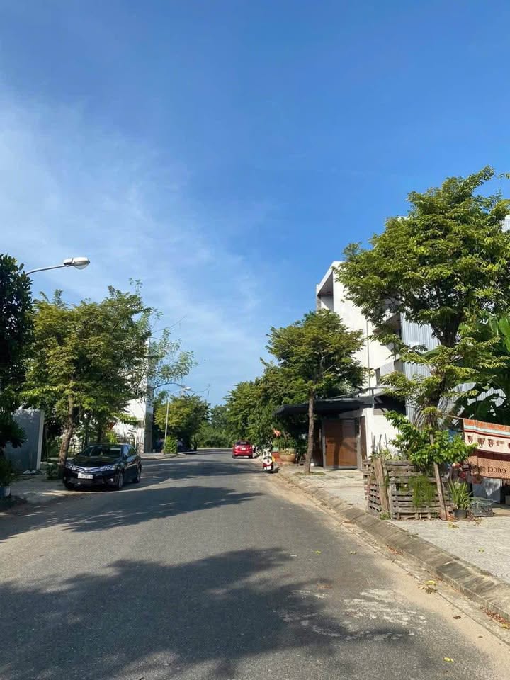 Đất nền Hòa Quý Đà Nẵng 111m² giá thỏa thuận - Gần Võ Chí Công, vị trí đắc địa!