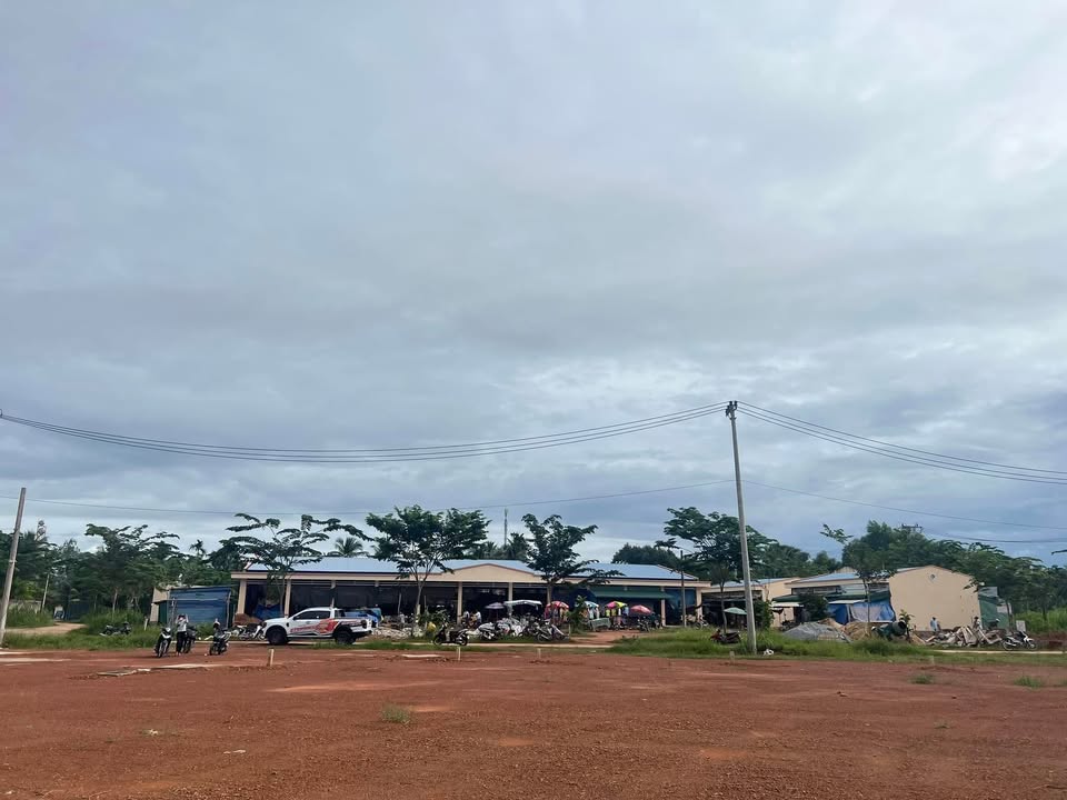 Đất nền Hoài Thanh 136m² giá thỏa thuận - Lô góc 2 mặt tiền đắc địa!