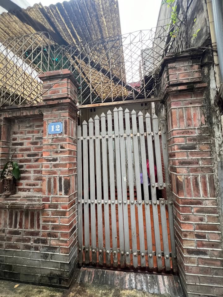 Nhà riêng cho thuê tại Thái Thịnh 2, Đống Đa - Diện tích 45m², an ninh tốt!