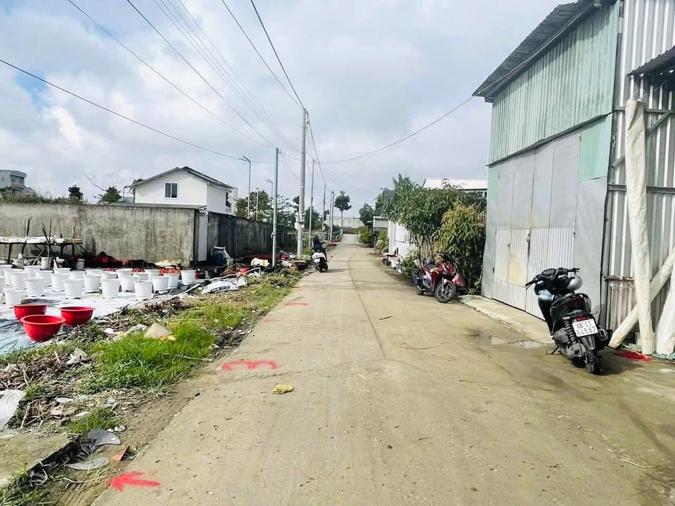 Đất nền hẻm 110 Huỳnh Tấn Phát, Rạch Giá 108m² giá 1.38 tỷ - Nền đẹp, khu dân cư đông đúc!