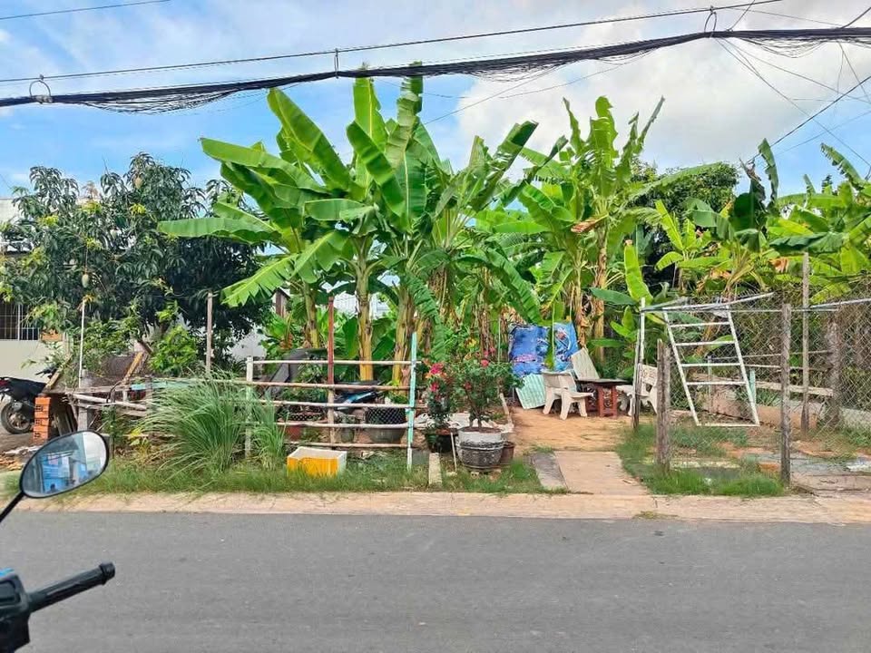 Đất nền mặt tiền đường Trần Quý Cáp, Rạch Giá, 120m² - Sổ hồng chính chủ, giá 1.2 tỷ!