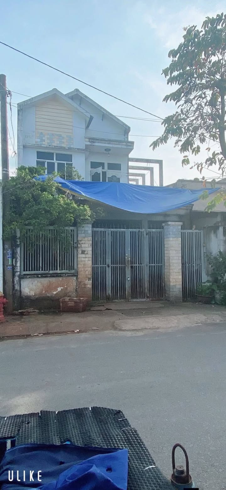 Nhà mặt tiền đường Phan Văn Hớn, Hóc Môn 105m² giá 6 tỷ - Đầu tư sinh lời ngay!