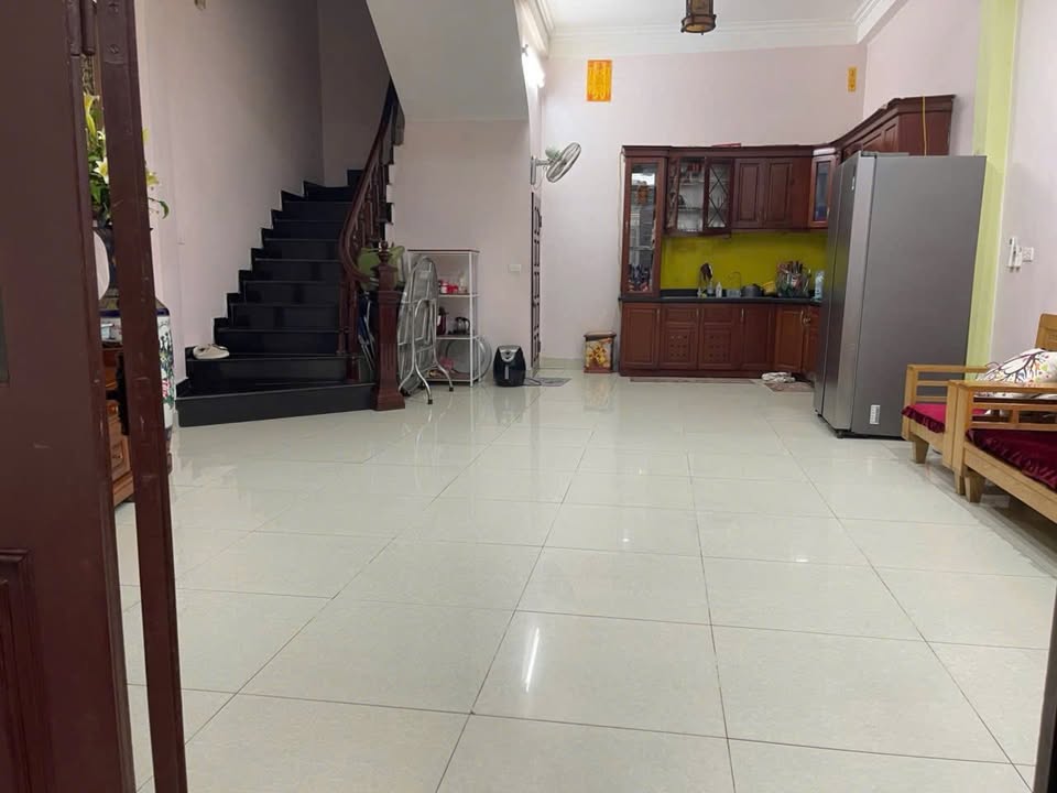 Nhà phố Lê Đức Thọ, Mỹ Đình 66m² giá 6.5 tỷ - Ô tô tránh, gần bến xe