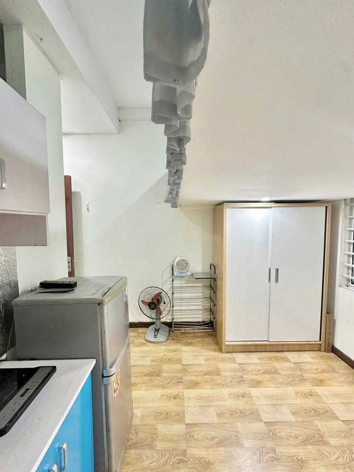 Căn hộ CCMN 92 Láng Hạ 40m² giá thỏa thuận - Full đồ tiện nghi, gần trung tâm!