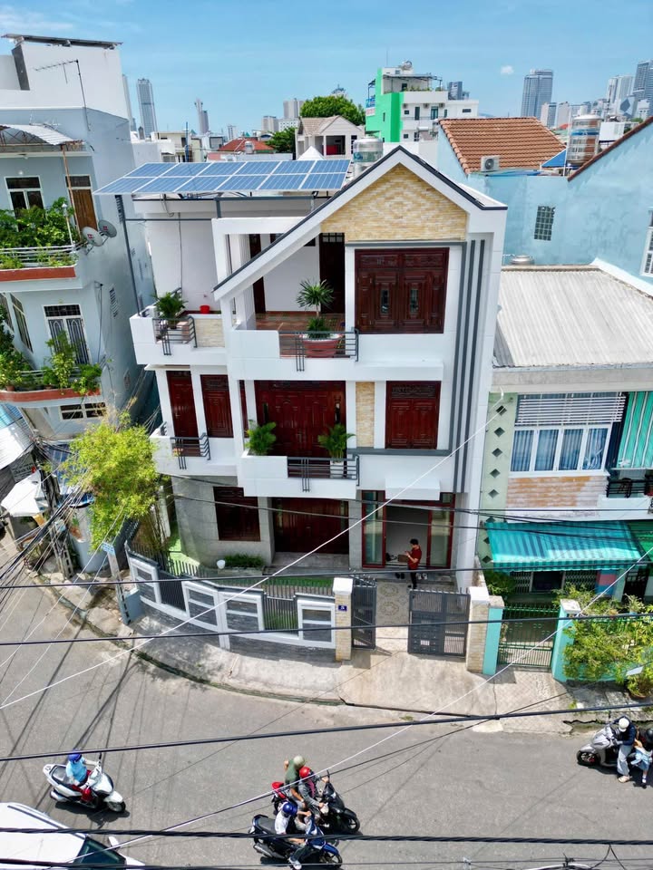 Nhà mặt tiền đường Đồng Nai Nha Trang 99m² giá 8.8 tỷ - Vị trí đắc địa, kinh doanh thuận lợi!