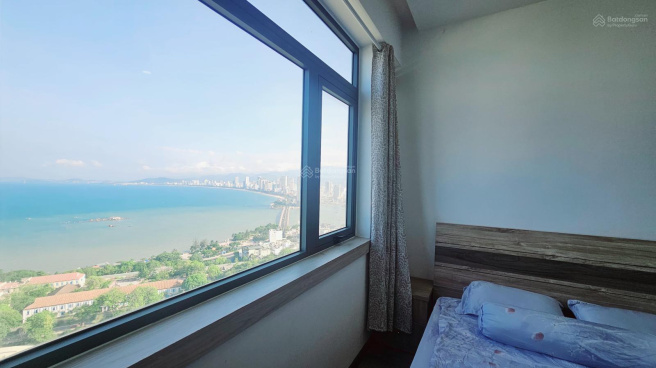 Căn hộ Napoleon Castle Nha Trang 54m² giá 2.8 tỷ - Sở hữu ngay với nội thất 5 sao!