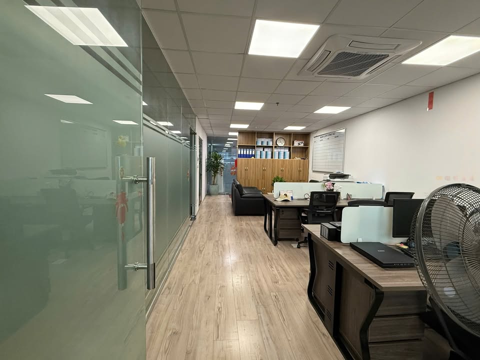 Văn phòng cho thuê Tòa nhà N01-T3 Ngoại Giao Đoàn 100m² - Giá tốt, view đẹp!