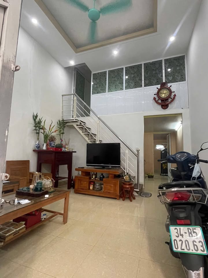 Nhà cấp 4 Ngõ phố Lê Viết Hưng, Ngọc Châu, Hải Dương 46m² giá 1.6 tỷ - Căn nhà đầy đủ tiện ích cho gia đình trẻ!