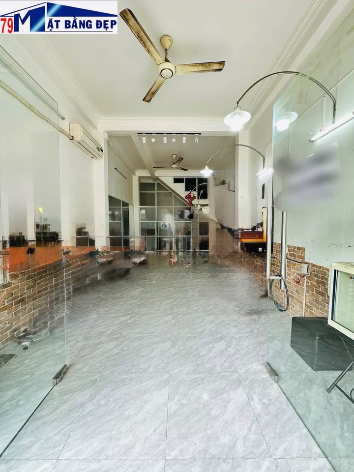 Mặt bằng cho thuê tại Nguyễn Thị Minh Khai, Nha Trang 60m² - Vị trí kinh doanh sầm uất!