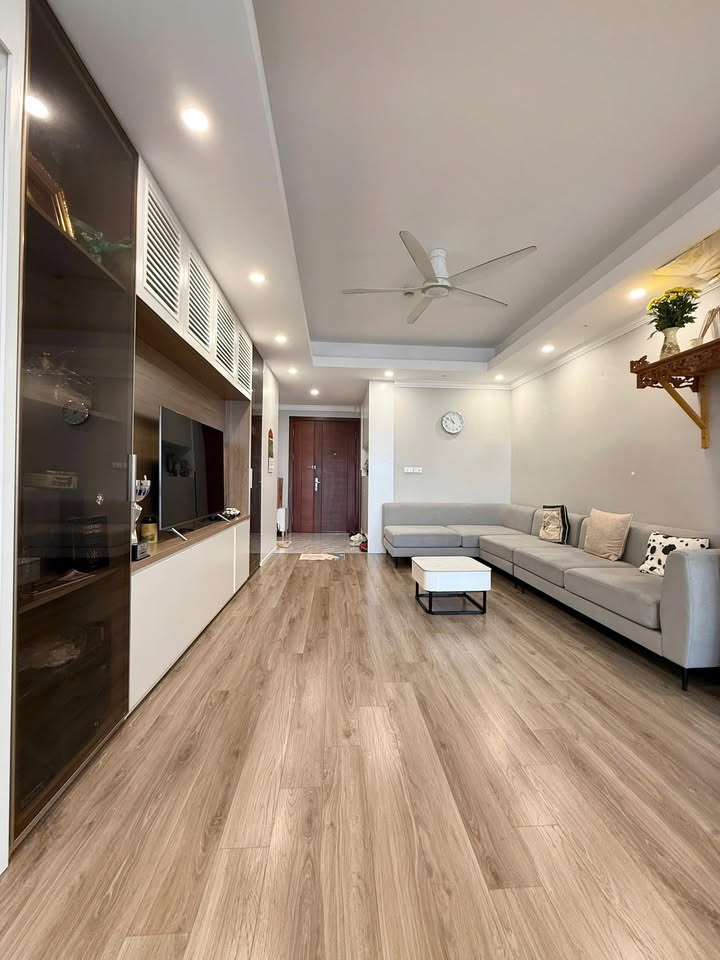 Căn hộ Green Park Cầu Giấy 100m² giá 16 triệu - Full đồ, slot ô tô