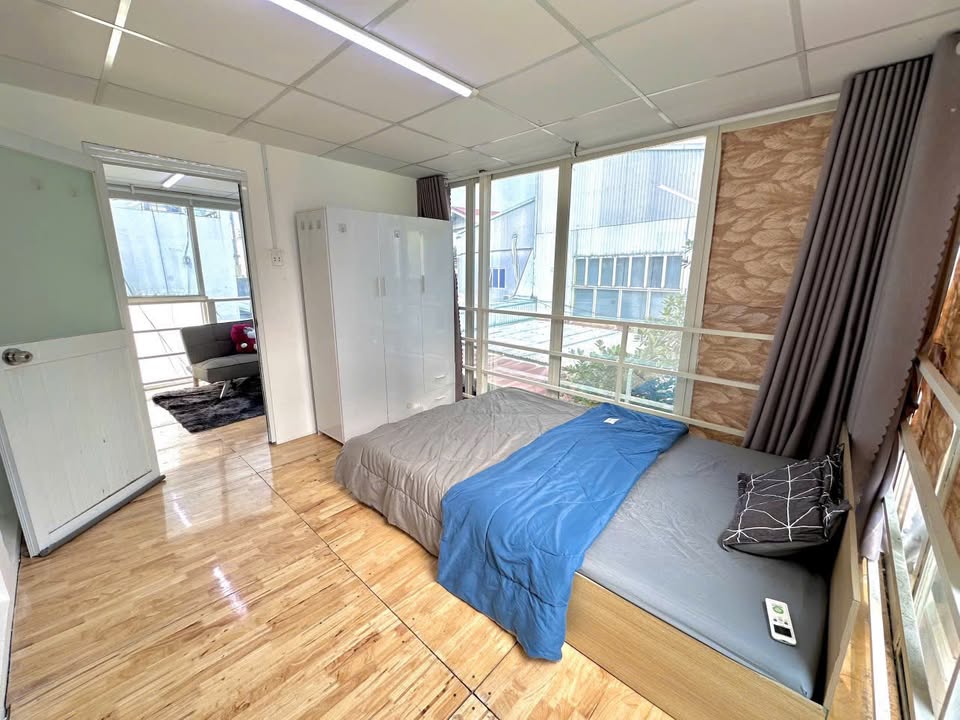 Nhà nguyên lầu 3 tại đường Ung Văn Khiêm, quận Bình Thạnh 3PN giá 8.8 triệu - Phù hợp gia đình hoặc nhóm bạn!